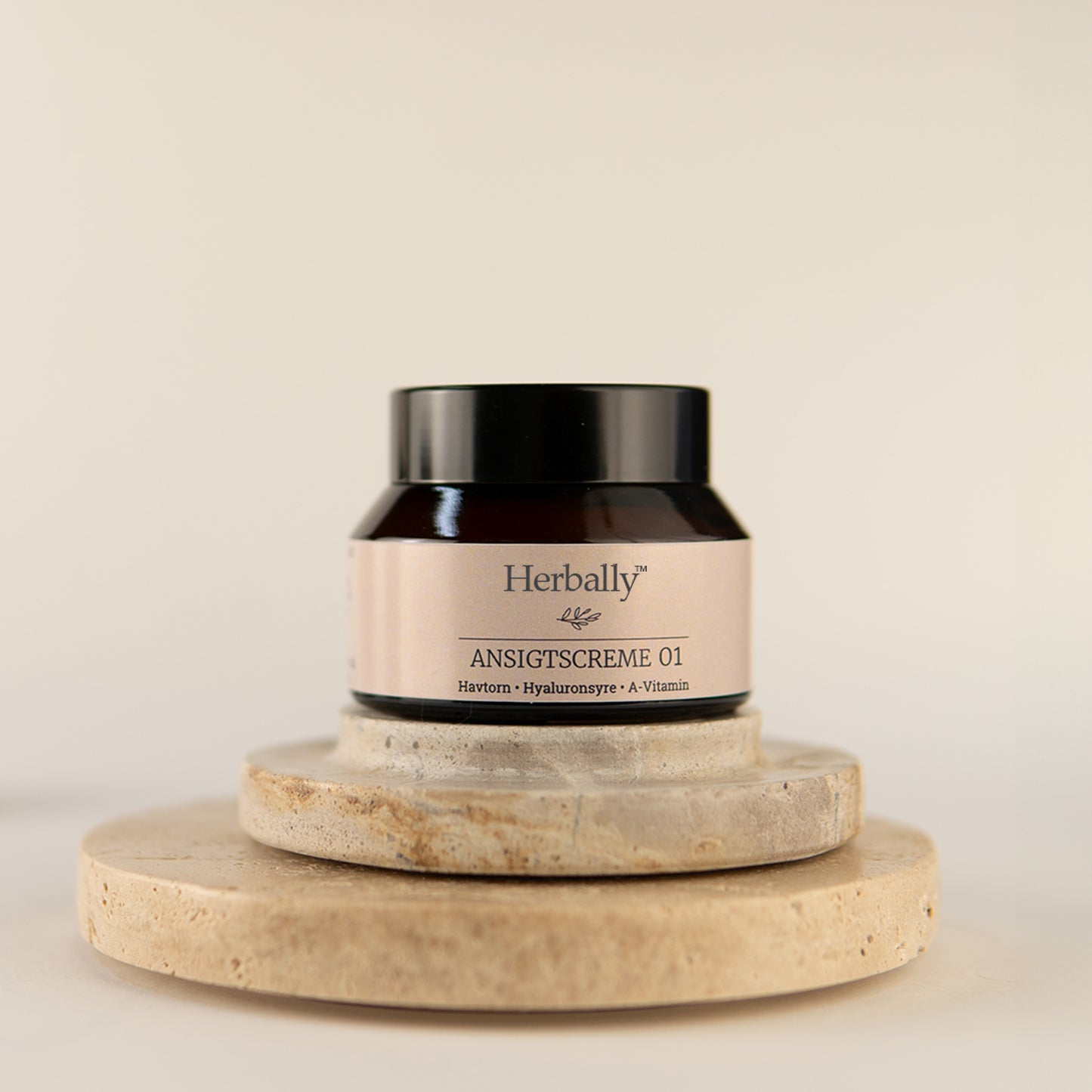 FACIAL CREME 01