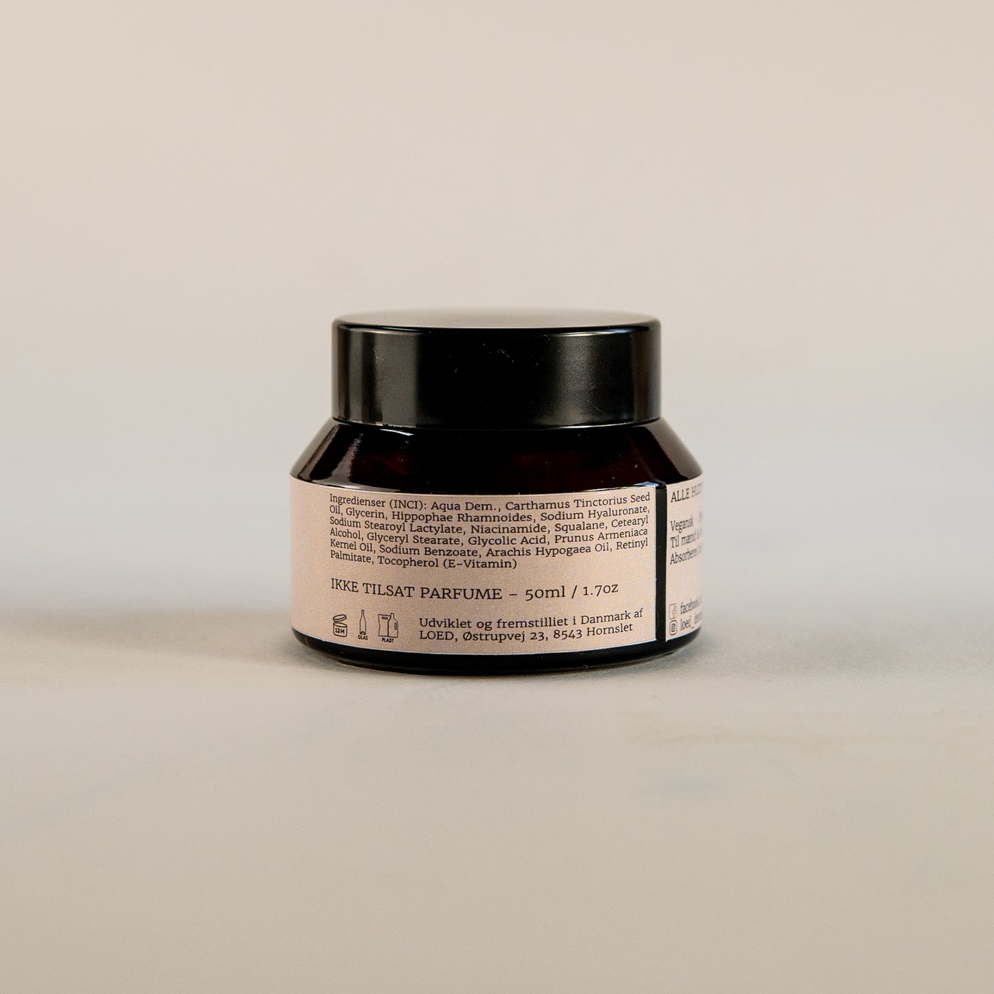 FACIAL CREME 01